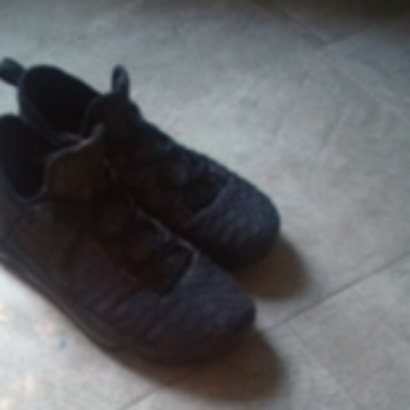 Kd 9 triple black - Picture 3 of 3